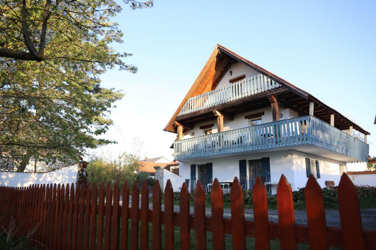 Gaestehaus Roensch * Frensdorf